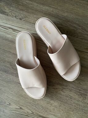 Old navy Women's Platform Sandals Wedge Slides Open Toe Comfort Faux Leather Sz7